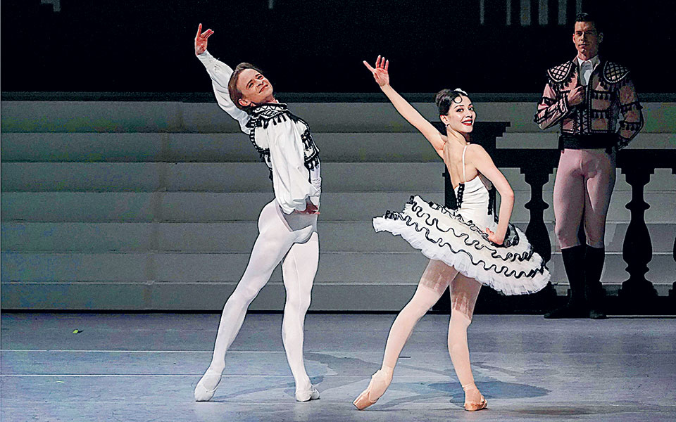 ο-δον-κιχώτης-και-η-εθνική-του-μπαλέτ-562160413