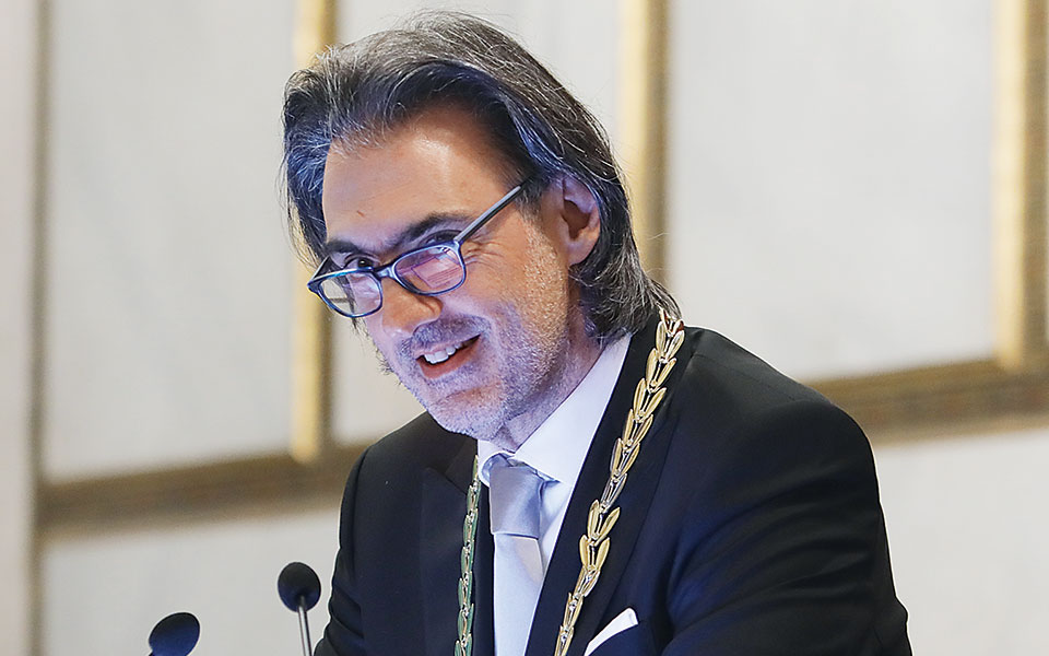 μέλος-της-ακαδημίας-αθηνών-ο-λ-καβάκος-562162582