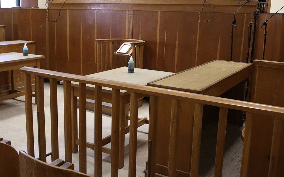 λάρισα-στο-εδώλιο-του-κατηγορουμένου-562136263