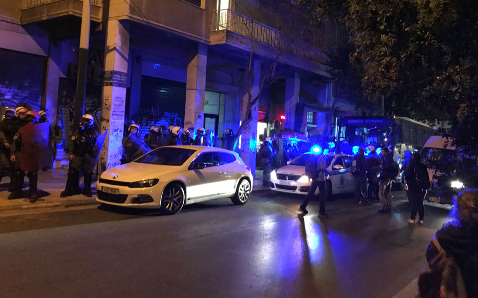 Επεισόδια στο κέντρο της Αθήνας-8