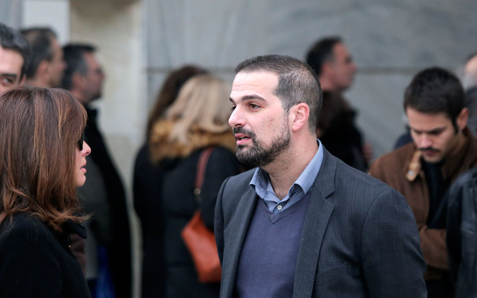 θεωρείο-οι-υποκλοπές-και-η-επιστροφή-σ-562135015