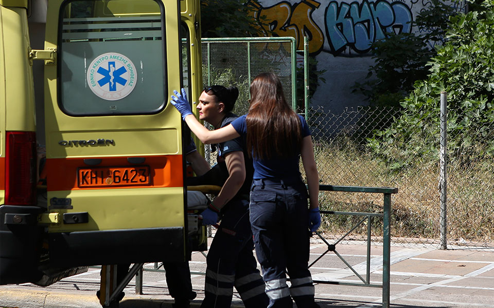 θεσσαλονίκη-καραμπόλα-στο-πλαγιάρι-μ-562150786