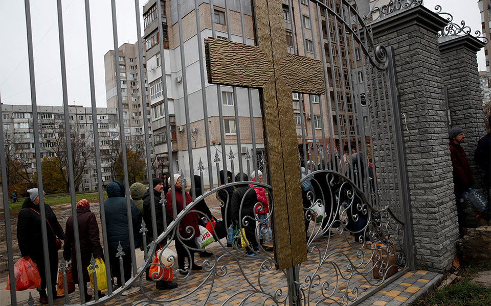 χερσώνα-τουλάχιστον-32-νεκροί-από-βομβα-562158031