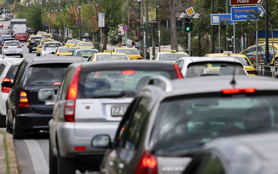 μαραθώνιος-αυξημένη-η-κίνηση-στους-δρ-562135330