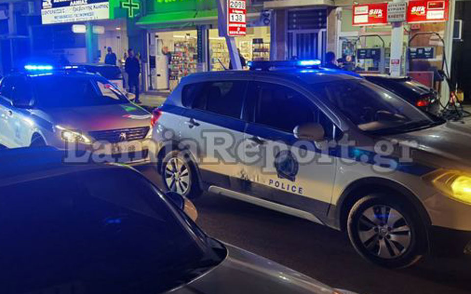 λαμία-επίθεση-ρομά-σε-δημοτικούς-αστυ-562121743