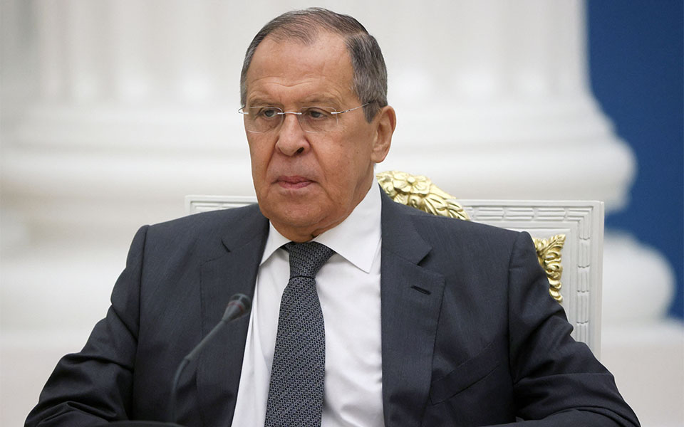 λαβρόφ-να-αποφευχθεί-η-στρατιωτική-562162882