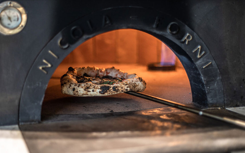 οι-πιο-νόστιμες-πίτσες-της-αθήνας-με-τ-562146244