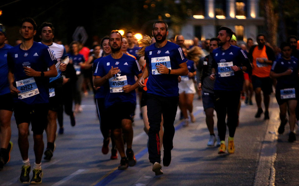 μαραθώνιος-αθήνας-θριάμβευσαν-στα-10χλ-562135348