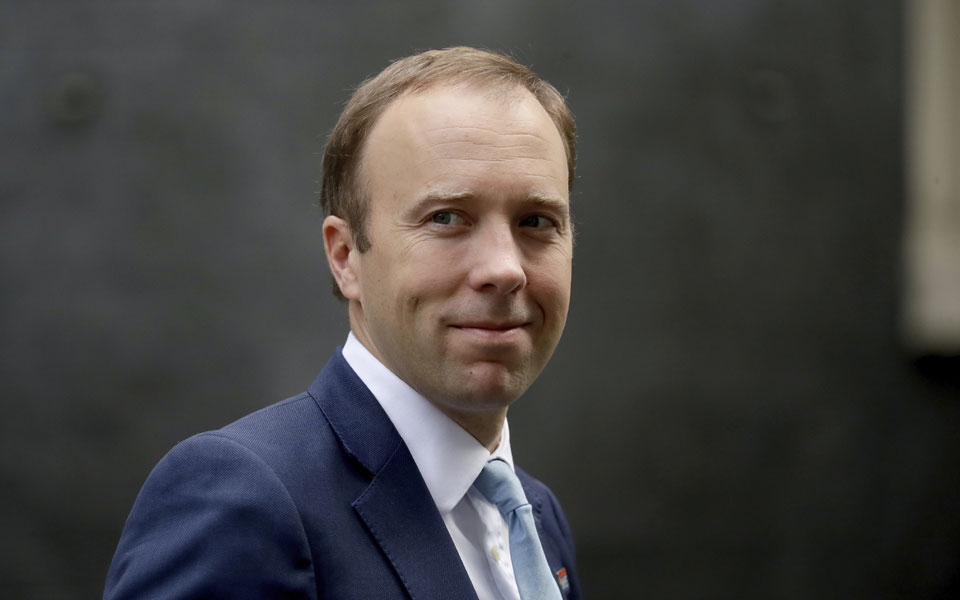 ματ-χάνκοκ-σε-ριάλιτι-επιβίωσης-ο-πρώη-562117630