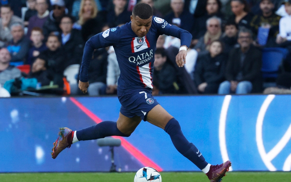 H «χρυσή» ενδεκάδα του Μουντιάλ-11