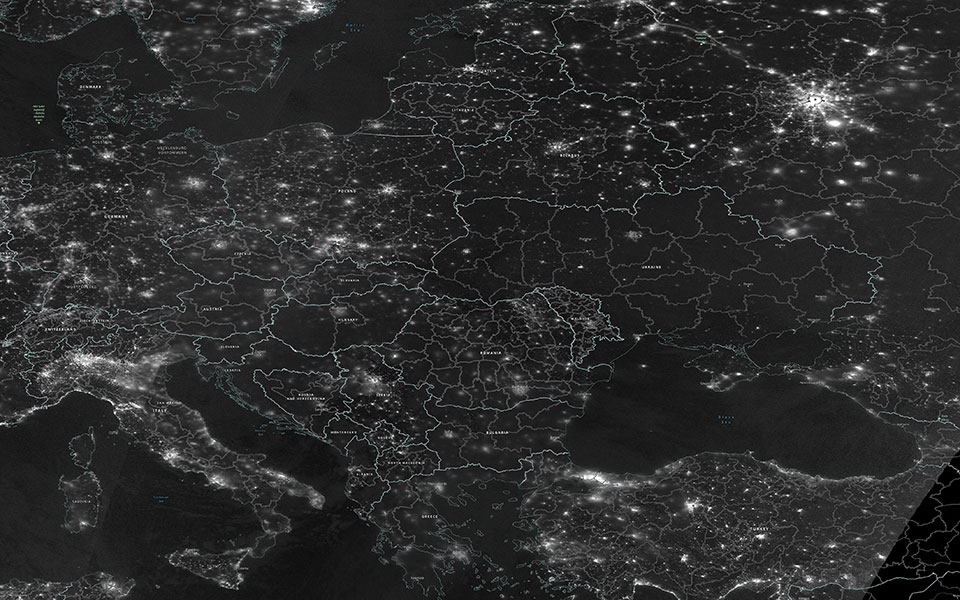 Ουκρανία: Βυθισμένο στο σκοτάδι το Κίεβο – Μάχη με το κρύο και την έλλειψη νερού-2