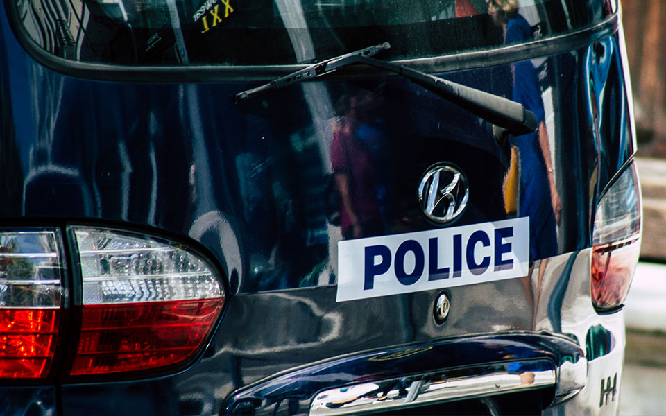 χειροπέδες-σε-μέλη-εγκληματικής-οργά-562155127