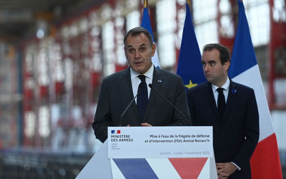 παναγιωτόπουλος-ορόσημο-η-καθέλκυση-562126954