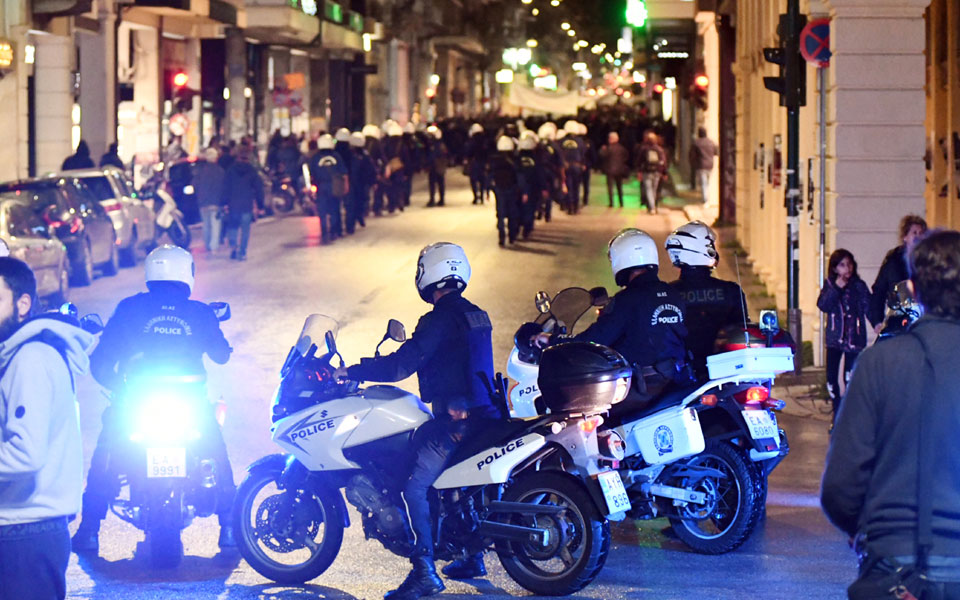 Επεισόδια στο κέντρο της Πάτρας-1