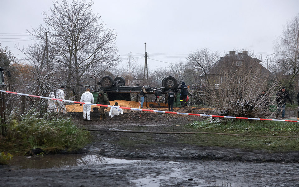 πολωνία-για-πτώση-πυραύλου-να-είμαστ-562144186