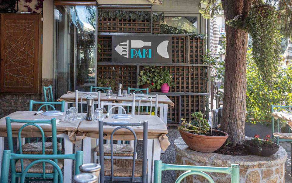 ψαράκι-τι-δουλειά-έχει-μια-ψαροταβέρν-562147807