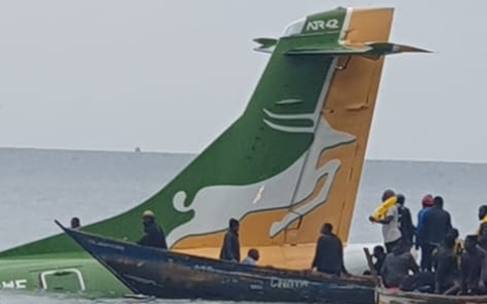 τανζανία-αεροπλάνο-της-precision-air-συνετρίβη-σ-562126060