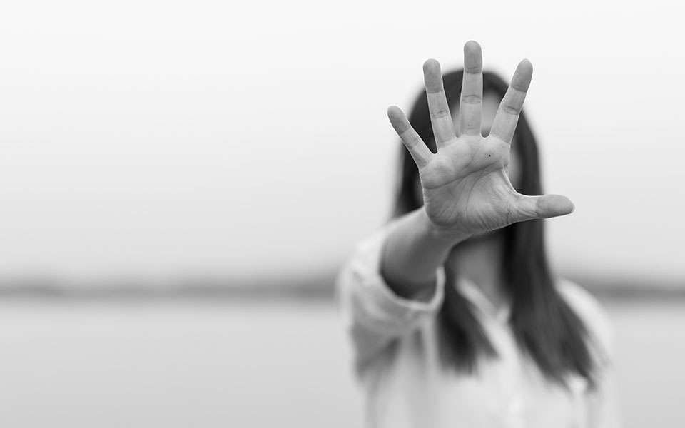 ποτέ-δεν-είναι-αργά-για-να-μιλήσεις-ε-562155442