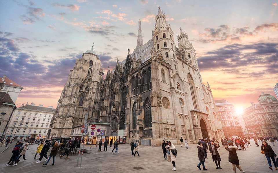 Βιέννη: 8 λόγοι για να ταξιδέψετε στην πιο χριστουγεννιάτικη ευρωπαϊκή πρωτεύουσα-1