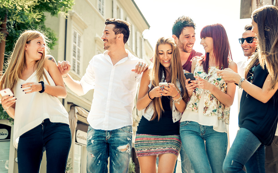 παίζει-μία-νέα-εφαρμογή-ψηφιακών-πληρ-562153279