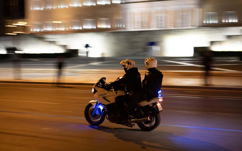 συνελήφθη-38χρονος-για-ληστείες-σε-περί-562130581