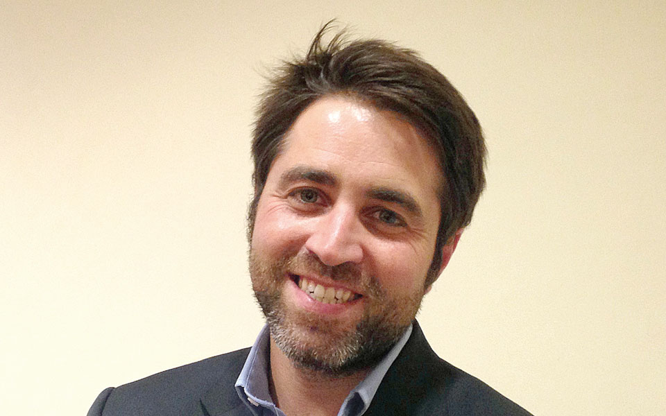 σινάν-τζιντί-στην-κ-η-τακτική-του-ερν-562134970