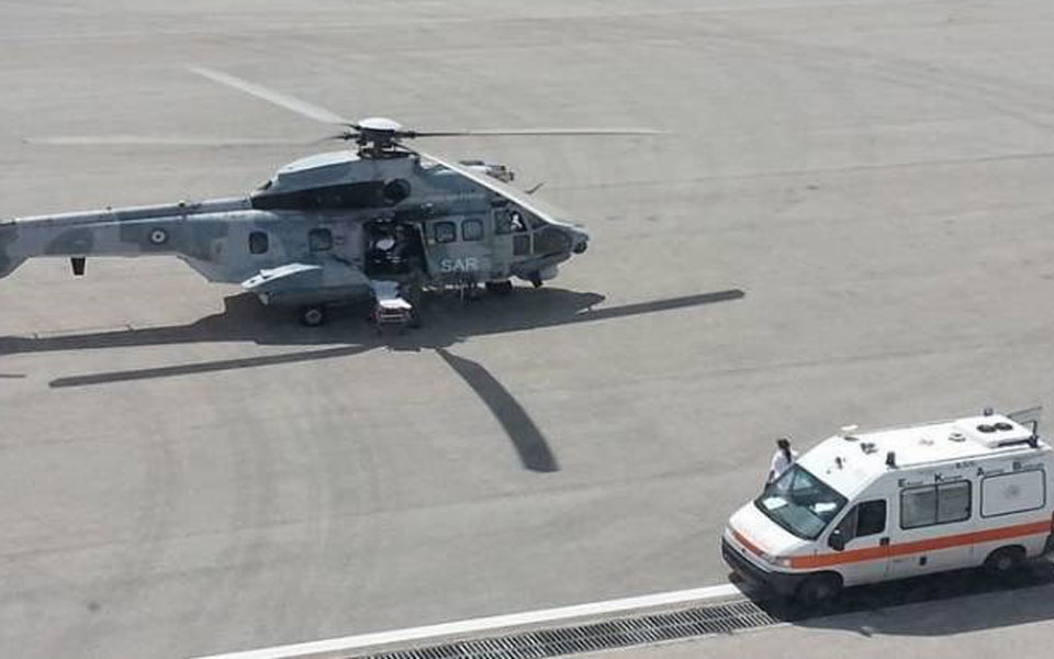 γεννητούρια-στο-ελικοδρόμιο-των-παξώ-562135633