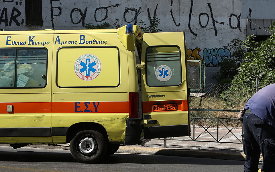 ρέθυμνο-αυτοκίνητο-έπεσε-σε-γκρεμό-σ-562120546