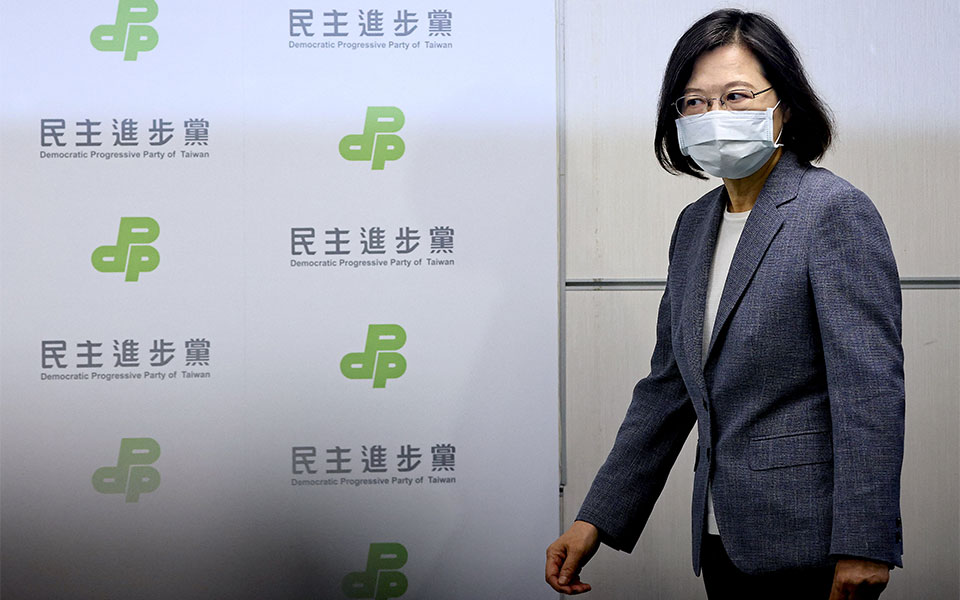 ταϊβάν-η-πρόεδρος-τσάι-παραιτήθηκε-απ-562157806