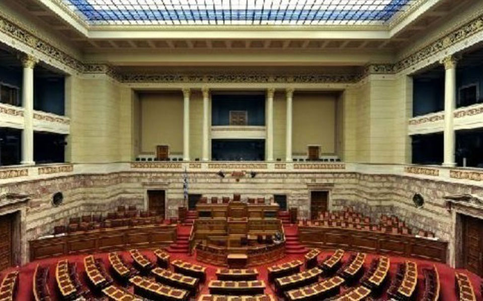 υπεν-εγκρίθηκε-η-τροπολογία-για-τα-υπε-562140763