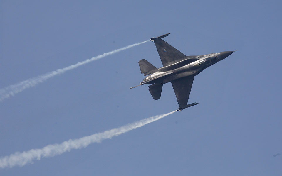 μολών-λαβέ-το-μήνυμα-πιλότου-f-16-της-562125820