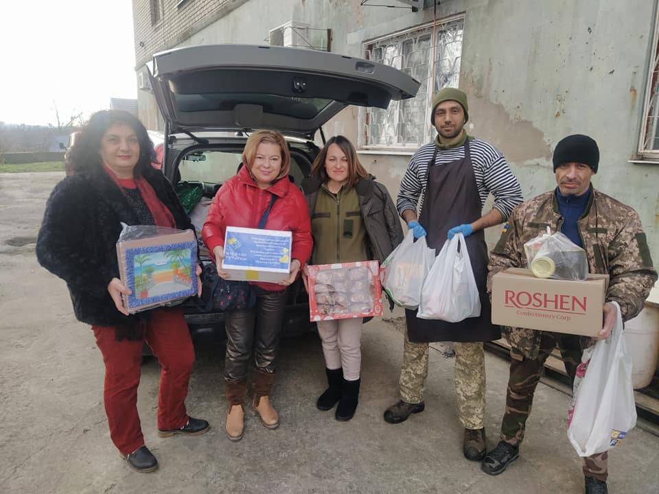 Χωρίς ρεύμα, αλλά με ελπίδα: Τα Χριστούγεννα των Ελλήνων της εμπόλεμης Ουκρανίας-2