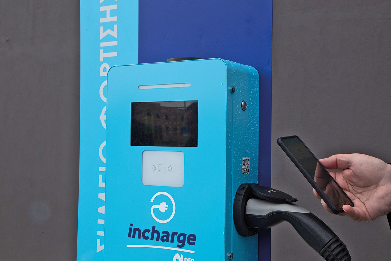 incharge, το μεγαλύτερο δίκτυο ταχυφορτιστών στην Ελλάδα με την υπογραφή της nrg-4