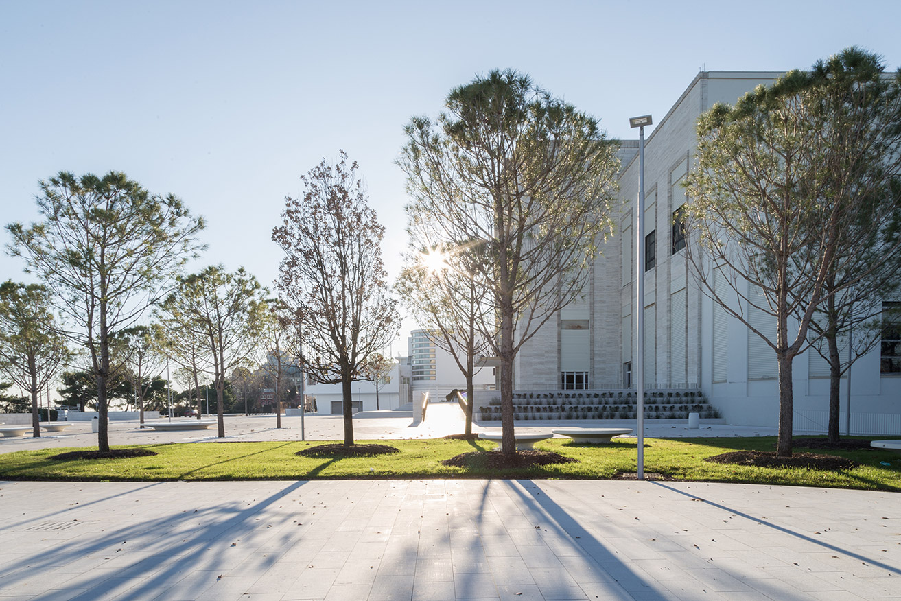 Βενετία: Η Piazza del Cinema μεταμορφώθηκε σε δημόσιο χώρο για όλους-1