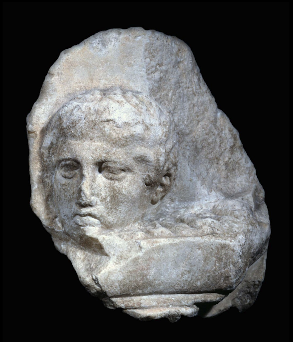 Πάπας Φραγκίσκος: Δωρίζει θραύσματα του Παρθενώνα στην Ελλάδα-2