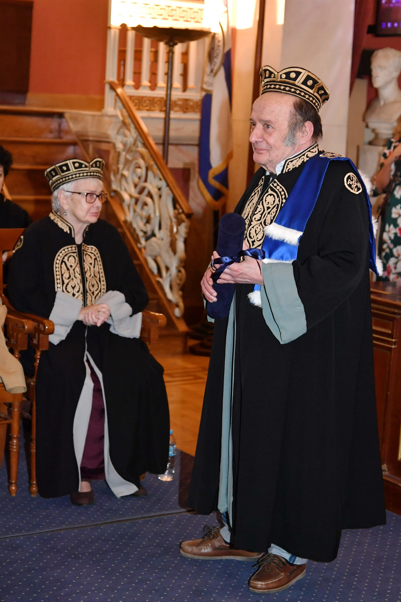 Η Ξένια Καλογεροπούλου, ο Βασίλης Παπαβασιλείου και ο έρωτας για το θέατρο-1