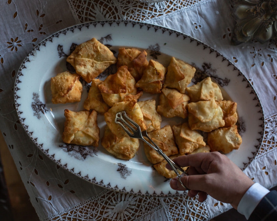 γκιουζλεμέδες-με-φέτα-και-μυζήθρα-αρω-562188637
