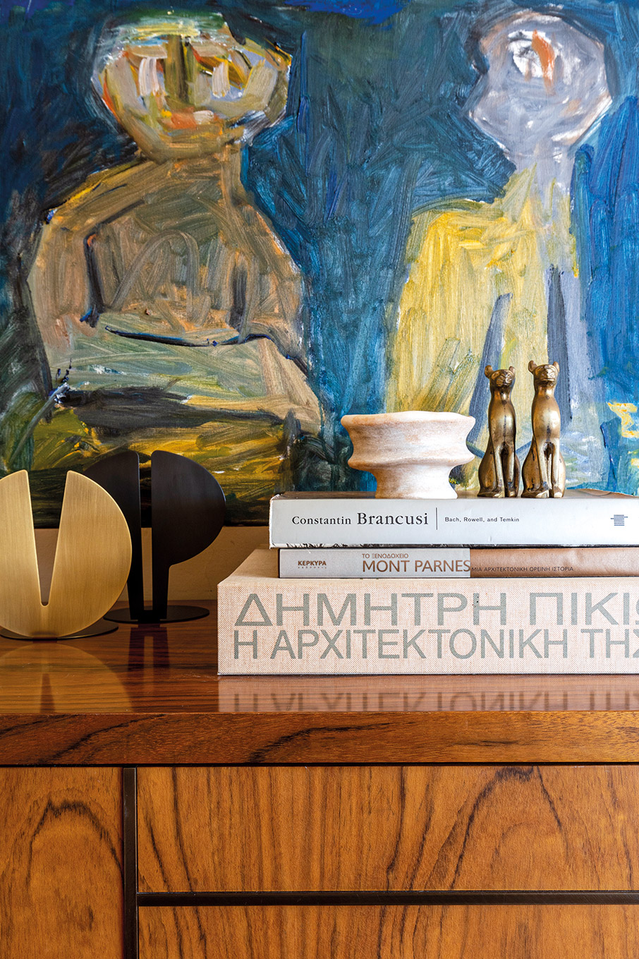 My Space: Αθηναϊκός μοντερνισμός στο διαμέρισμα της Νταϊάννας Καρβούνη-6