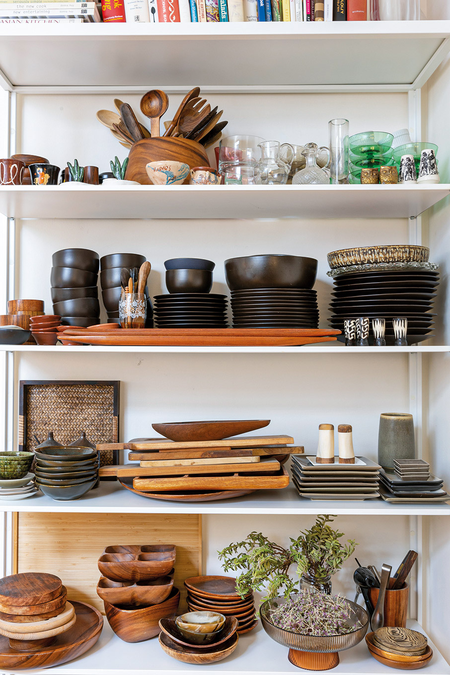 My Space: Αθηναϊκός μοντερνισμός στο διαμέρισμα της Νταϊάννας Καρβούνη-3