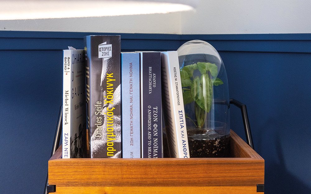 βιβλίο-οι-ζωές-των-άλλων-562205218