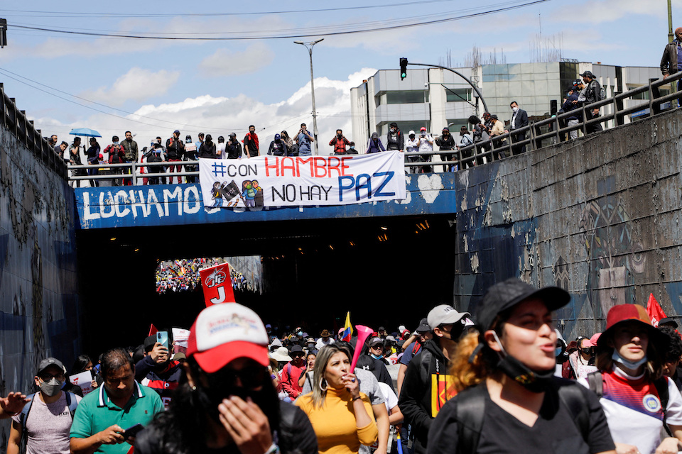 οικονομική-καταιγίδα-ενόψει-για-τα-φτ-562169815