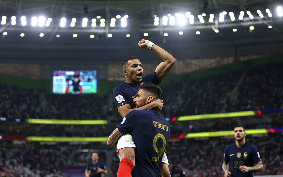 μουντιάλ-2022-καθάρισαν-ζιρού-και-μπαπ-562170250