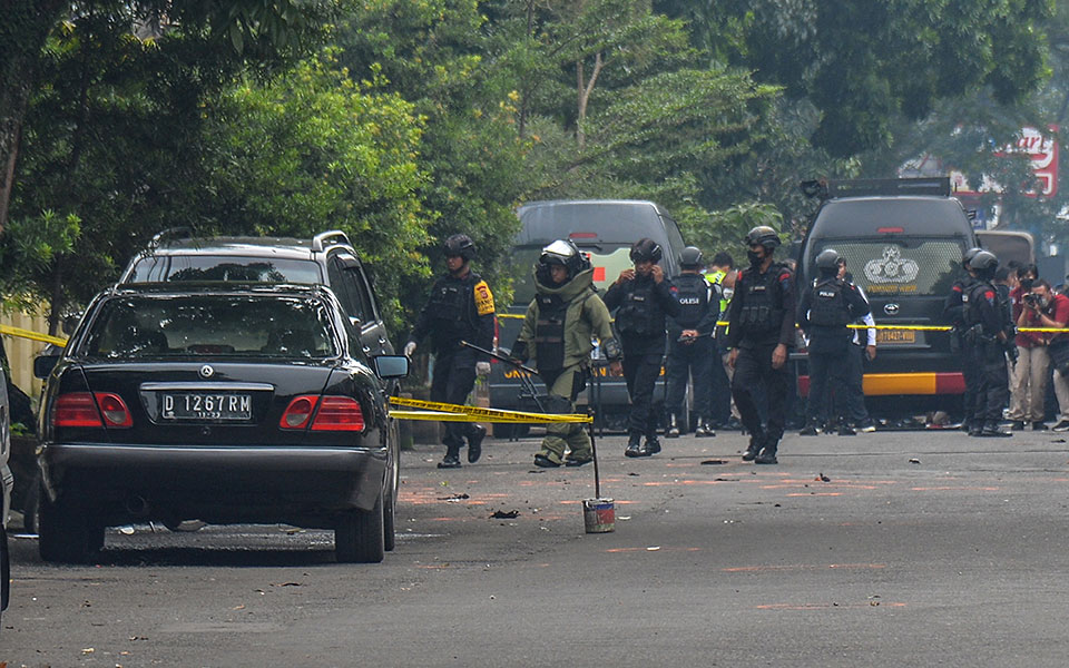 ινδονησία-επίθεση-βομβιστή-καμικάζι-562174195