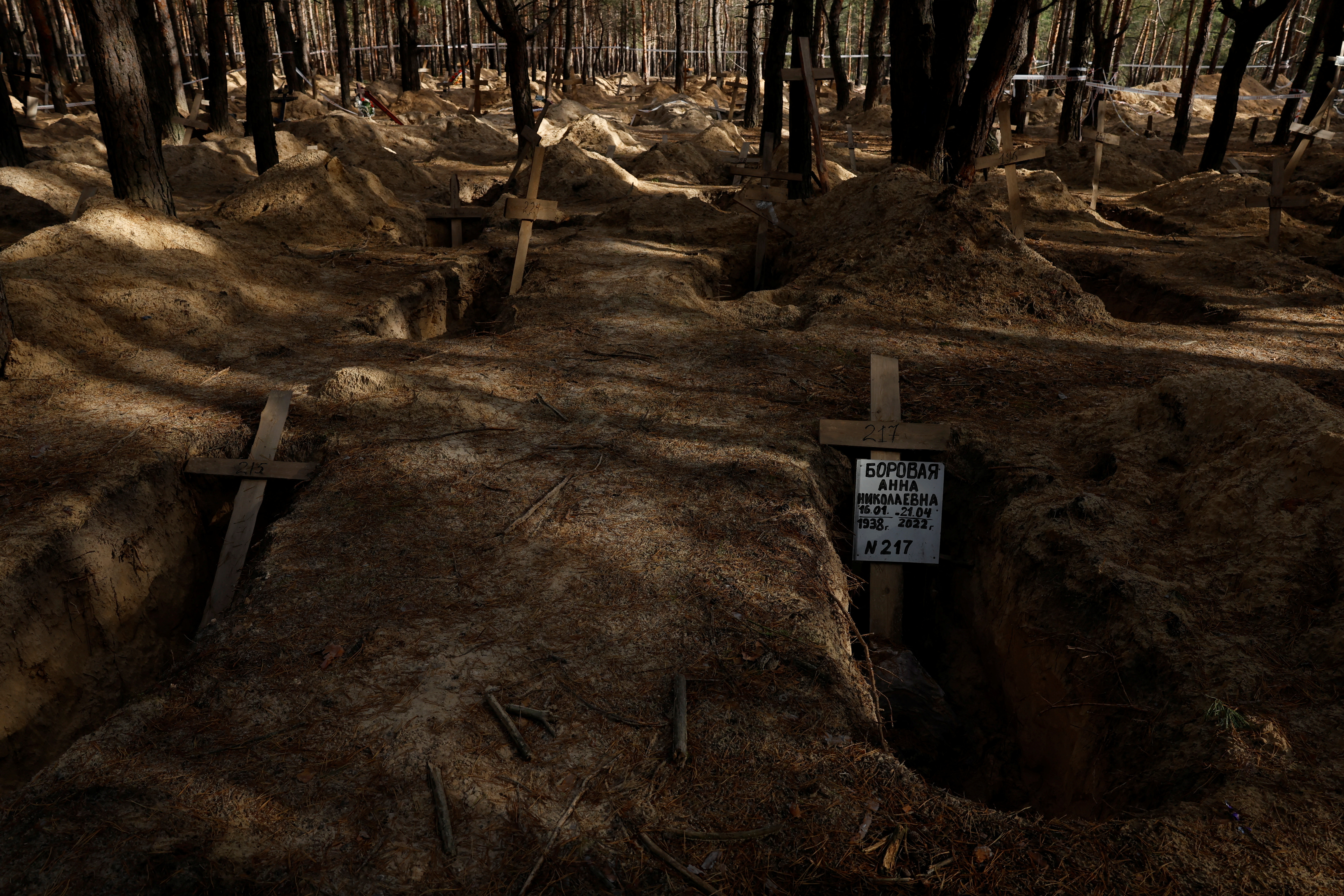 «Ας ησυχάσουν οι ψυχές μας» – Αναζητώντας αγνοουμένους στο Χάρκοβο-8