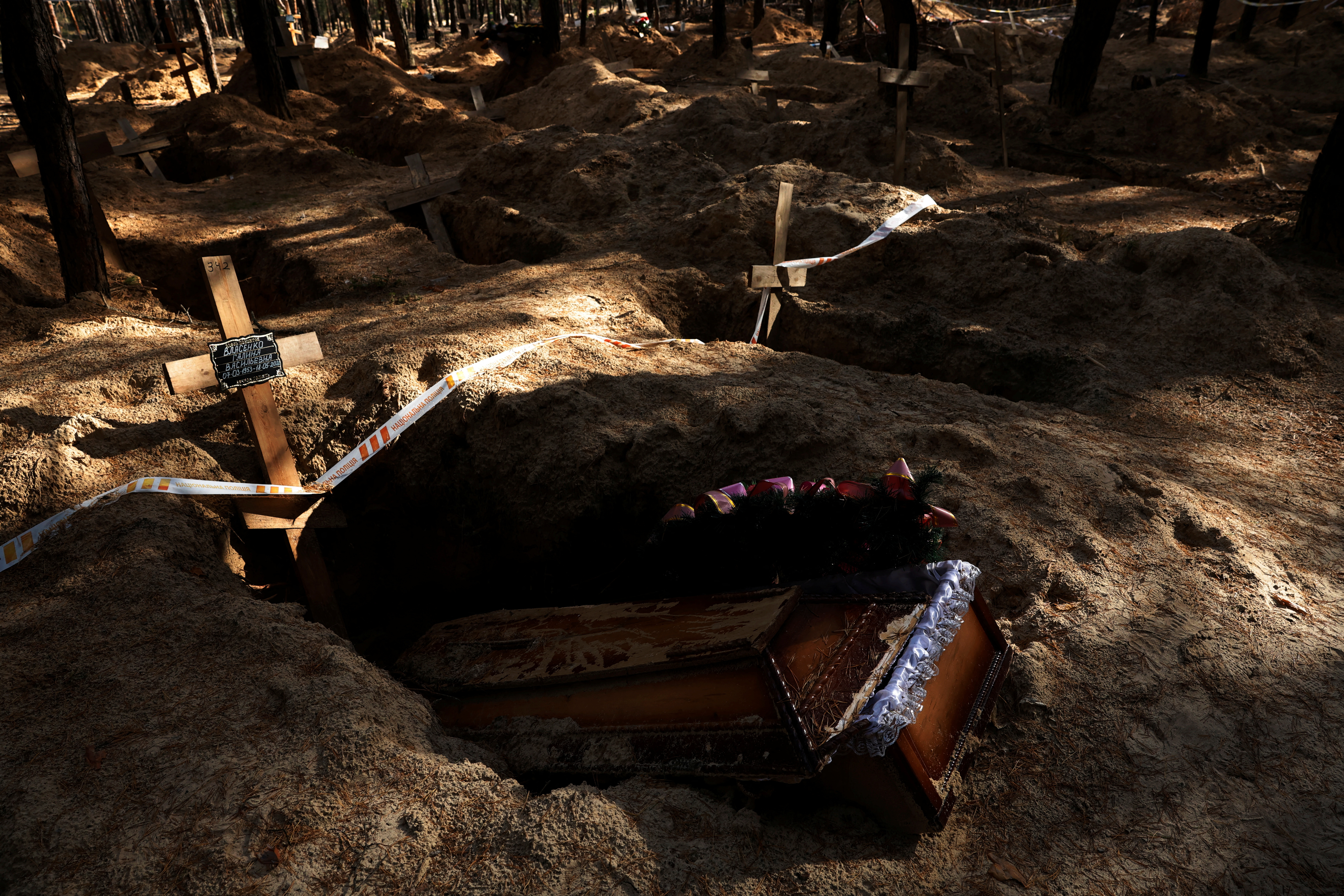 «Ας ησυχάσουν οι ψυχές μας» – Αναζητώντας αγνοουμένους στο Χάρκοβο-6