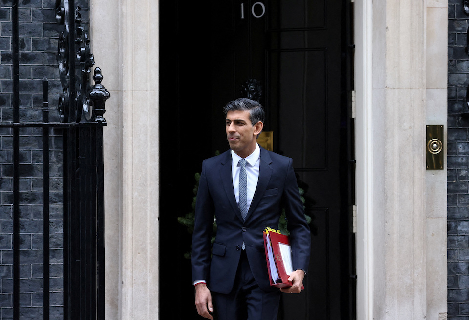 ρ-σούνακ-για-25η-μαρτίου-η-σχέση-ελλάδας-562201735