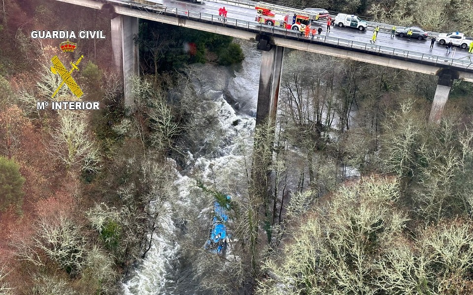 ισπανία-στους-6-οι-νεκροί-από-την-πτώση-562202221