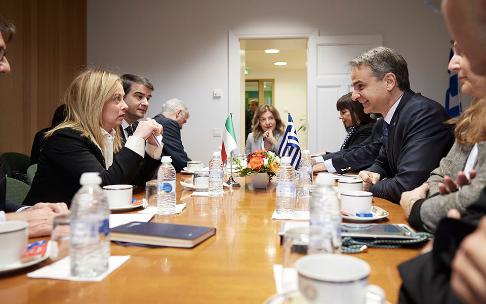 μητσοτάκης-σε-μελόνι-η-επιθετική-ρητο-562186960