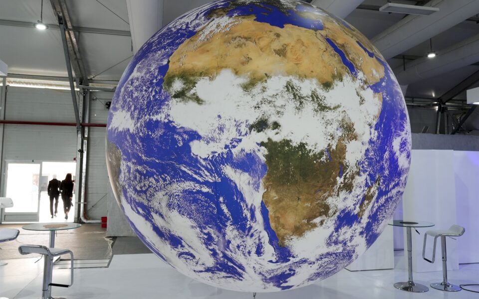 μια-συμφωνία-του-παρισιού-για-τη-φύση-562178146