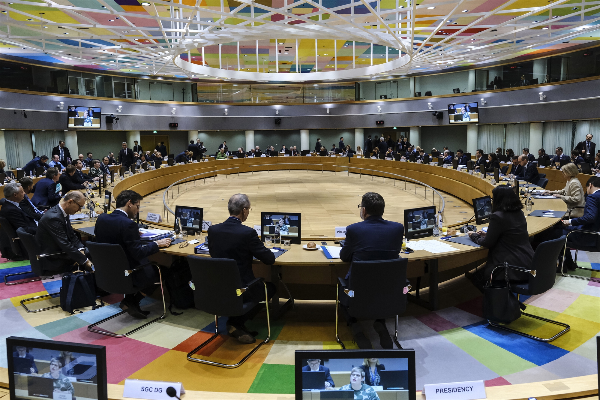 άρθρο-του-π-μονοκρούσου-στην-κ-νέοι-562180267